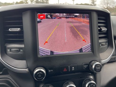 Used 2024 RAM 2500 Big Horn image 11