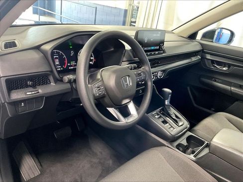 Used 2025 Honda CR-V LX image 8