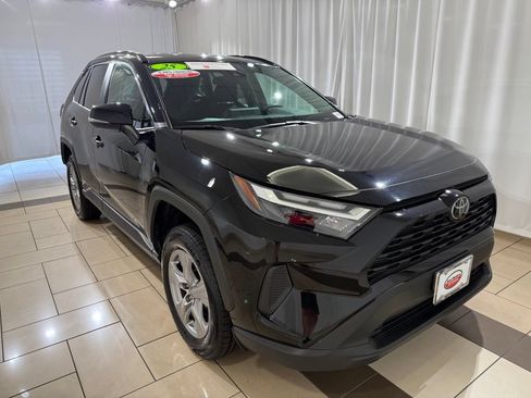 Certified 2025 Toyota RAV4 XLE AWD/4WD image 7