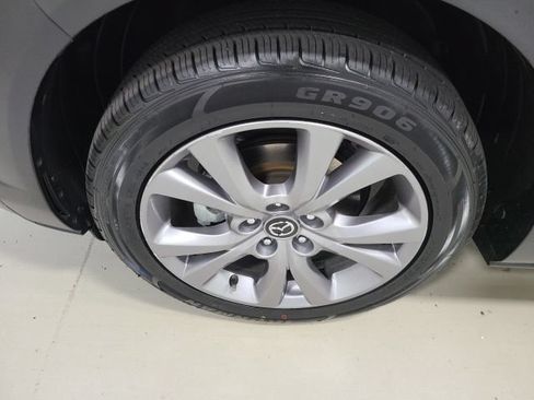 Used 2021 MAZDA CX-30 FWD 2.5 S w/ Select Package image 35