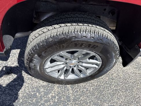 Certified 2025 Chevrolet Colorado LT image 40