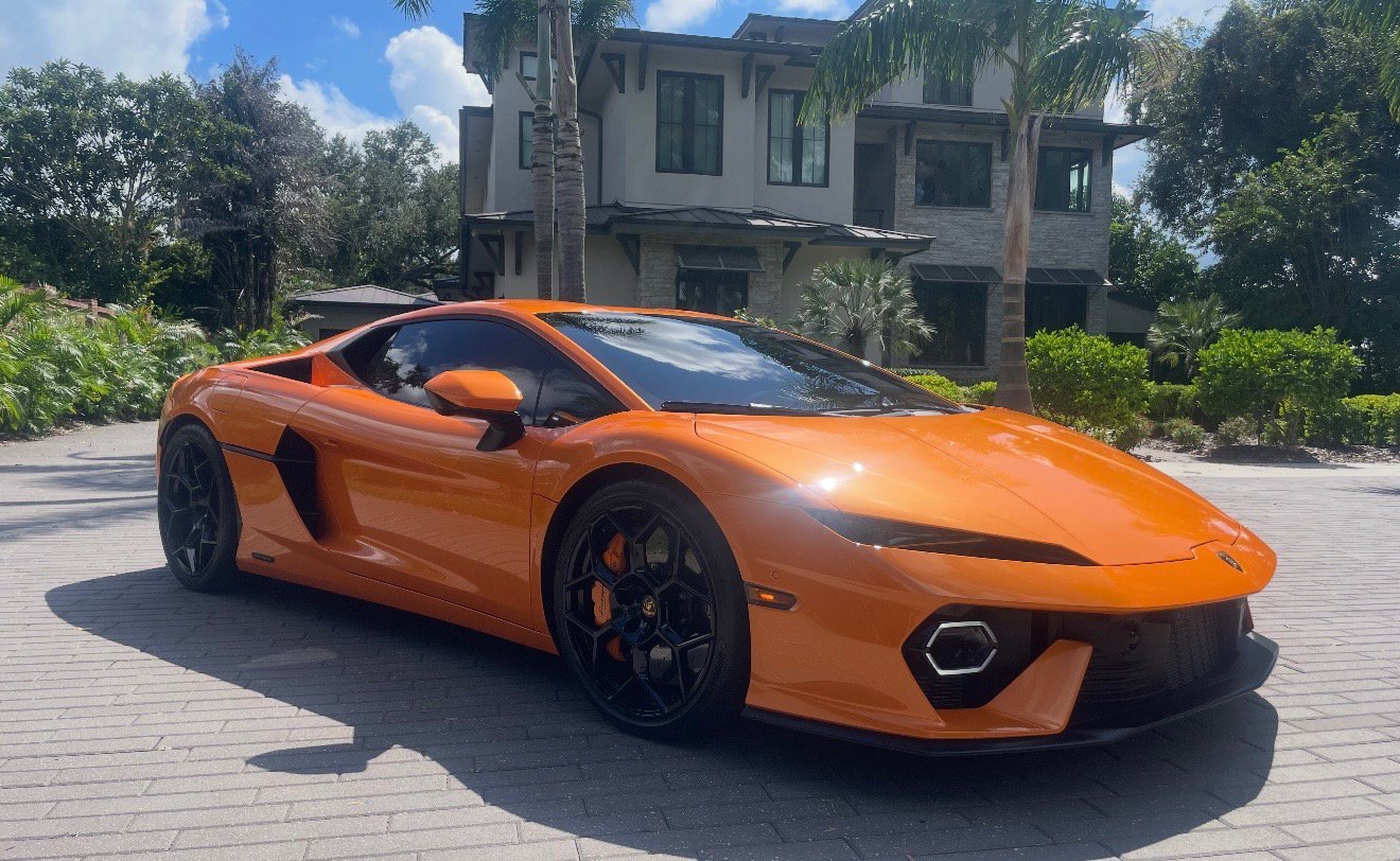 Used 2026 Lamborghini Temerario AWD/4WD image 2