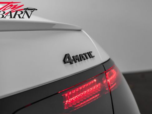 Used 2024 Mercedes-Benz S 580e 4MATIC Sedan image 15