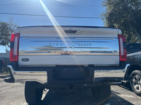 Used 2024 Ford F250 King Ranch w/ Tremor Off-Road Package image 7
