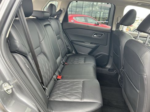 Used 2023 Nissan Rogue Platinum w/ Platinum Premium Package image 25