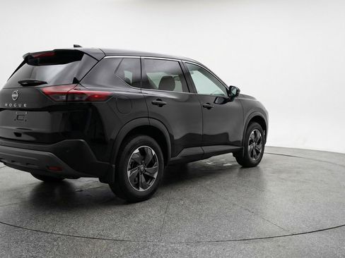 Used 2025 Nissan Rogue SV FWD image 9
