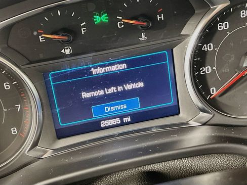 Certified 2023 GMC Acadia SLE w/ Driver Convenience Package AWD/4WD image 11