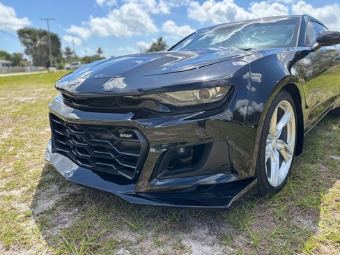 Used 2021 Chevrolet Camaro LT RWD image 20