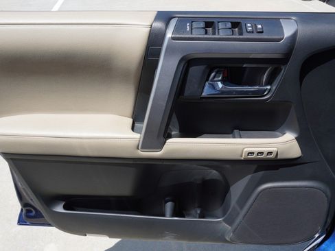 Used 2021 Toyota 4Runner Limited RWD image 21