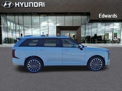 Certified 2026 Hyundai Palisade Calligraphy AWD/4WD image 8