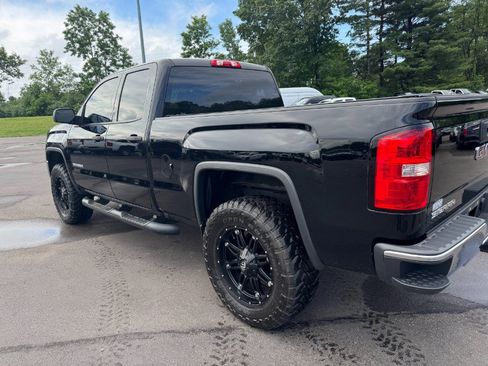 Used 2017 GMC Sierra 1500 4x4 Double Cab w/ Sierra Convenience Package image 10