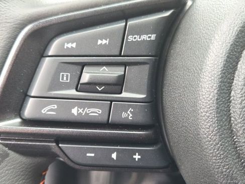 Certified 2025 Subaru Crosstrek 2.5i Limited w/ Crosstrek Mirror Package image 16