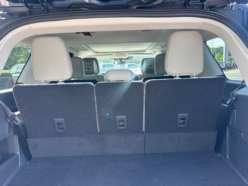 New 2027 Ford Expedition Active RWD image 13