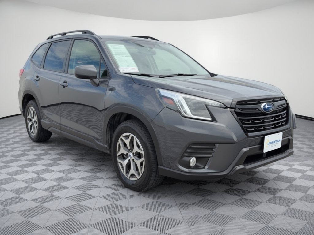Used 2023 Subaru Forester Premium AWD/4WD image 7