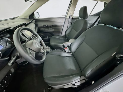 Used 2024 Nissan Kicks S image 13