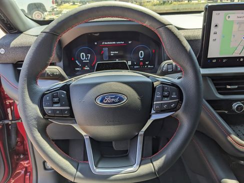 New 2025 Ford Explorer ST-Line w/ Premium Package image 27