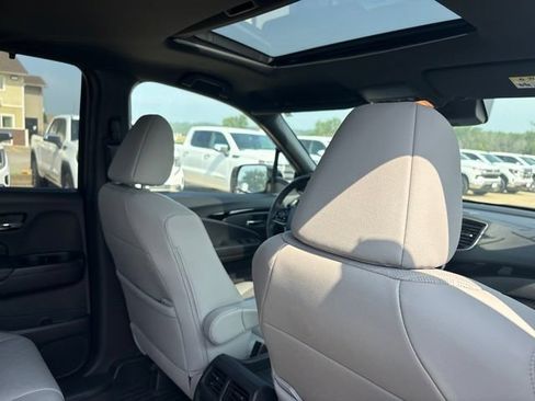 Used 2019 Honda Passport Touring image 20