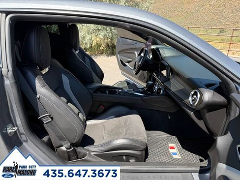 Used 2020 Chevrolet Camaro SS RWD image 27