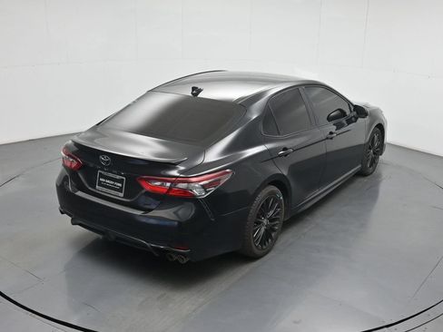 Used 2021 Toyota Camry SE w/ Convenience Package FWD image 28