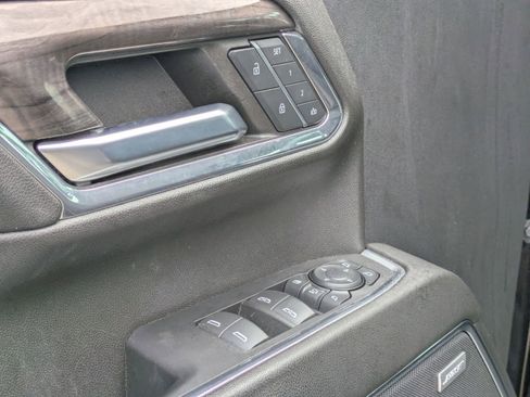 Used 2024 Chevrolet Silverado 2500 LTZ w/ LTZ Plus Package image 12