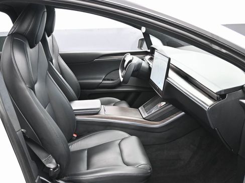 Used 2023 Tesla Model X image 41