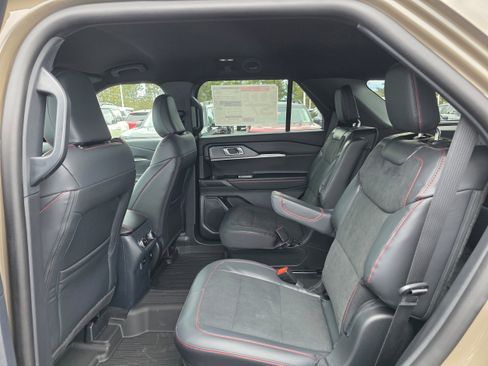 New 2026 Ford Explorer ST image 11
