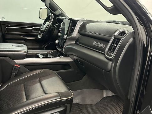 Used 2022 RAM 1500 Laramie w/ Night Edition AWD/4WD image 38