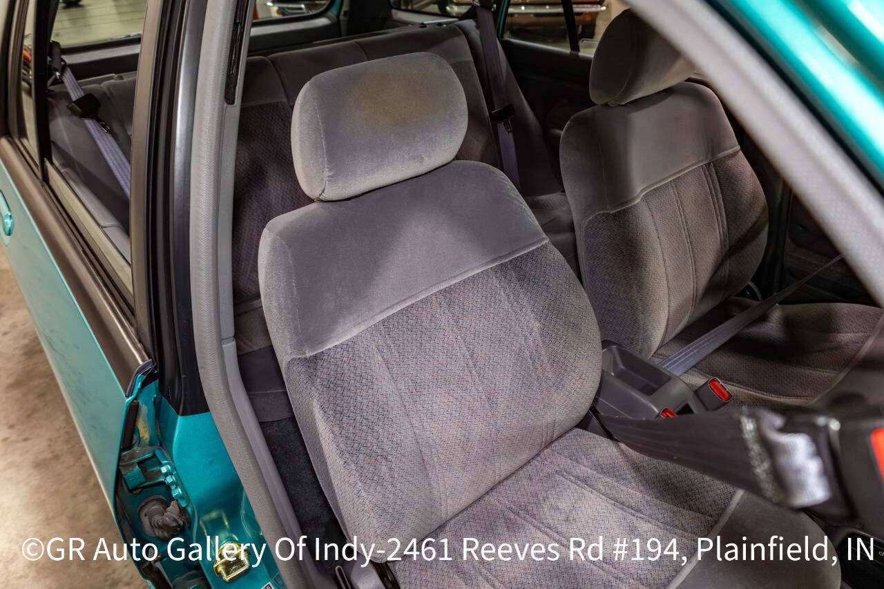 Used 1996 Mercury Tracer Wagon FWD image 31
