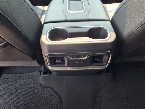 Used 2022 GMC Sierra 1500 Denali image 16