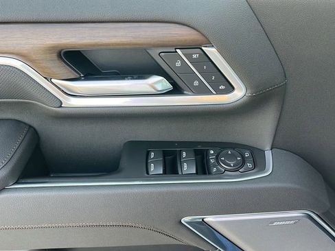 New 2026 Chevrolet Silverado 2500 High Country w/ High Country Premium Package AWD/4WD image 17