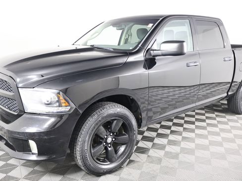 Used 2014 RAM 1500 Express w/ Black Ram 1500 Express Group image 10