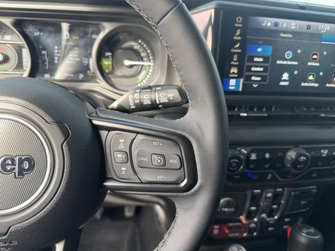 Used 2025 Jeep Wrangler Unlimited Sport S 4xe image 23