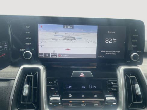 Used 2021 Kia Sorento EX w/ EX AWD X-Line Package image 24
