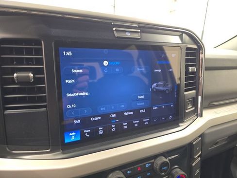 New 2026 Ford F250 XLT w/ XLT Premium Package RWD image 28