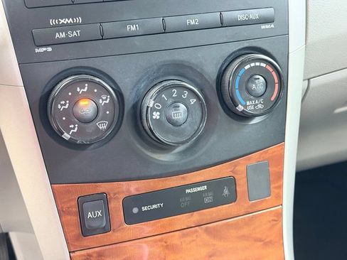 Used 2009 Toyota Corolla XLE FWD image 45
