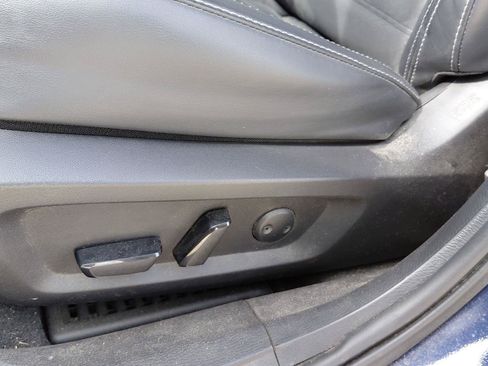 Used 2024 Mitsubishi Outlander SE AWD/4WD image 25