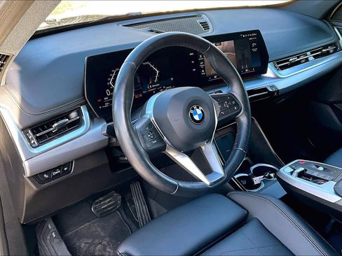 Used 2023 BMW X1 xDrive28i image 17