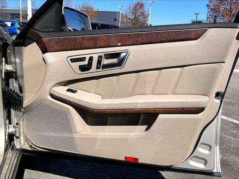 Used 2012 Mercedes-Benz E 350 Sedan image 21