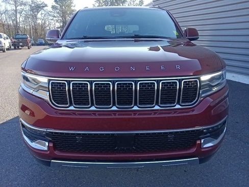 Used 2022 Jeep Wagoneer Series III w/ Premium Group I image 8