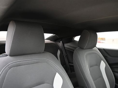 Used 2022 Chevrolet Camaro LT image 23