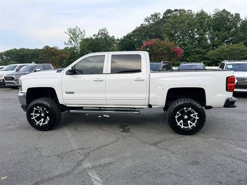 Used 2016 Chevrolet Silverado 1500 LT w/ Texas Edition RWD image 10