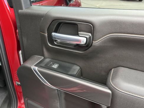 Used 2022 GMC Sierra 1500 AT4 w/ AT4 Premium Package AWD/4WD image 23