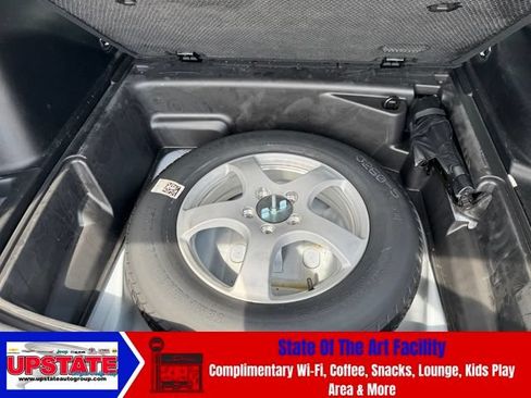 Used 2023 Jeep Grand Cherokee Altitude AWD/4WD image 24