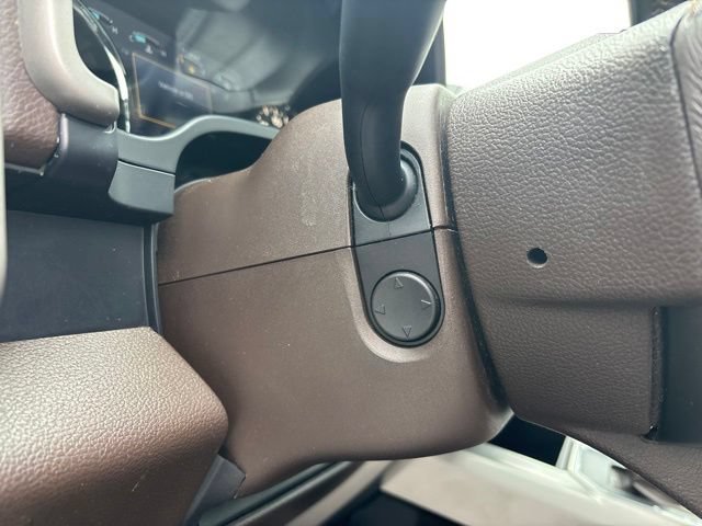Used 2017 Ford F150 King Ranch w/ Equipment Group 601A Luxury AWD/4WD image 19
