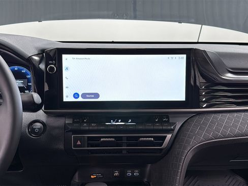 Certified 2025 Toyota Camry XLE image 10