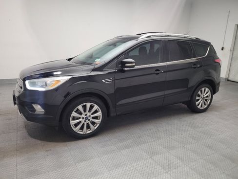 Used 2017 Ford Escape Titanium w/ Equipment Group 301A FWD image 2