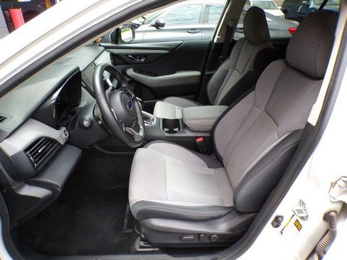 Used 2020 Subaru Outback Premium AWD/4WD image 9