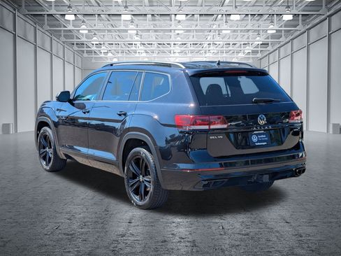Certified 2023 Volkswagen Atlas SEL R-Line AWD/4WD image 3