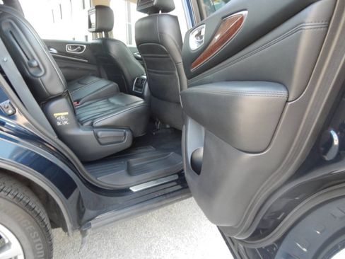 Used 2015 INFINITI QX60 Luxe w/ Deluxe Touring Package AWD/4WD image 38