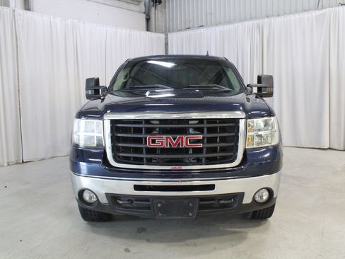 Used 2009 GMC Sierra 2500 SLT w/ Entertainment Package AWD/4WD image 34